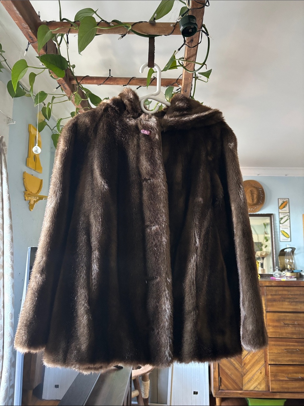 Brown Faux Fur Women's Coat - Classic Winter Jacket